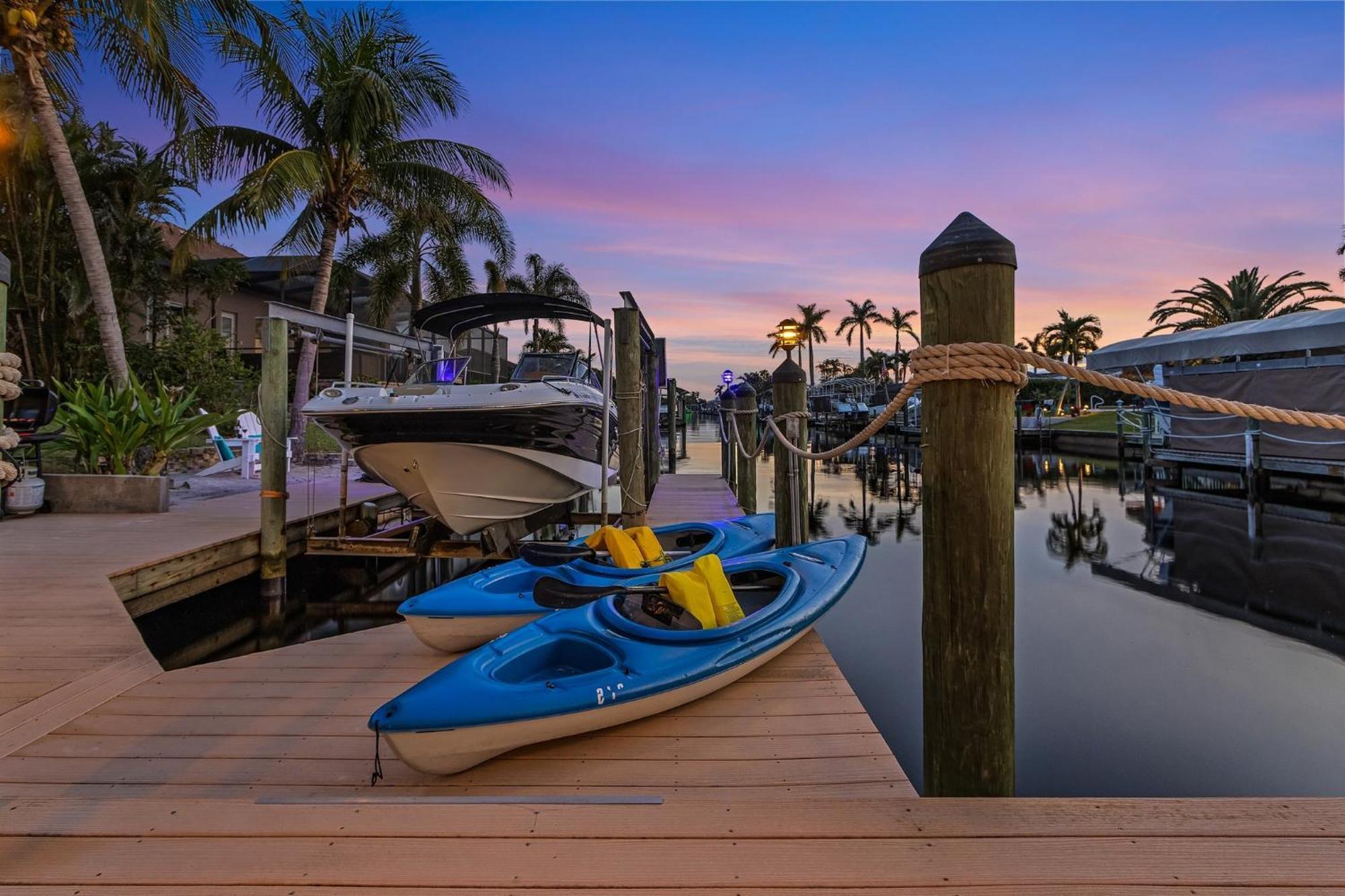 Villa Azurro, Cape Coral Exterior photo