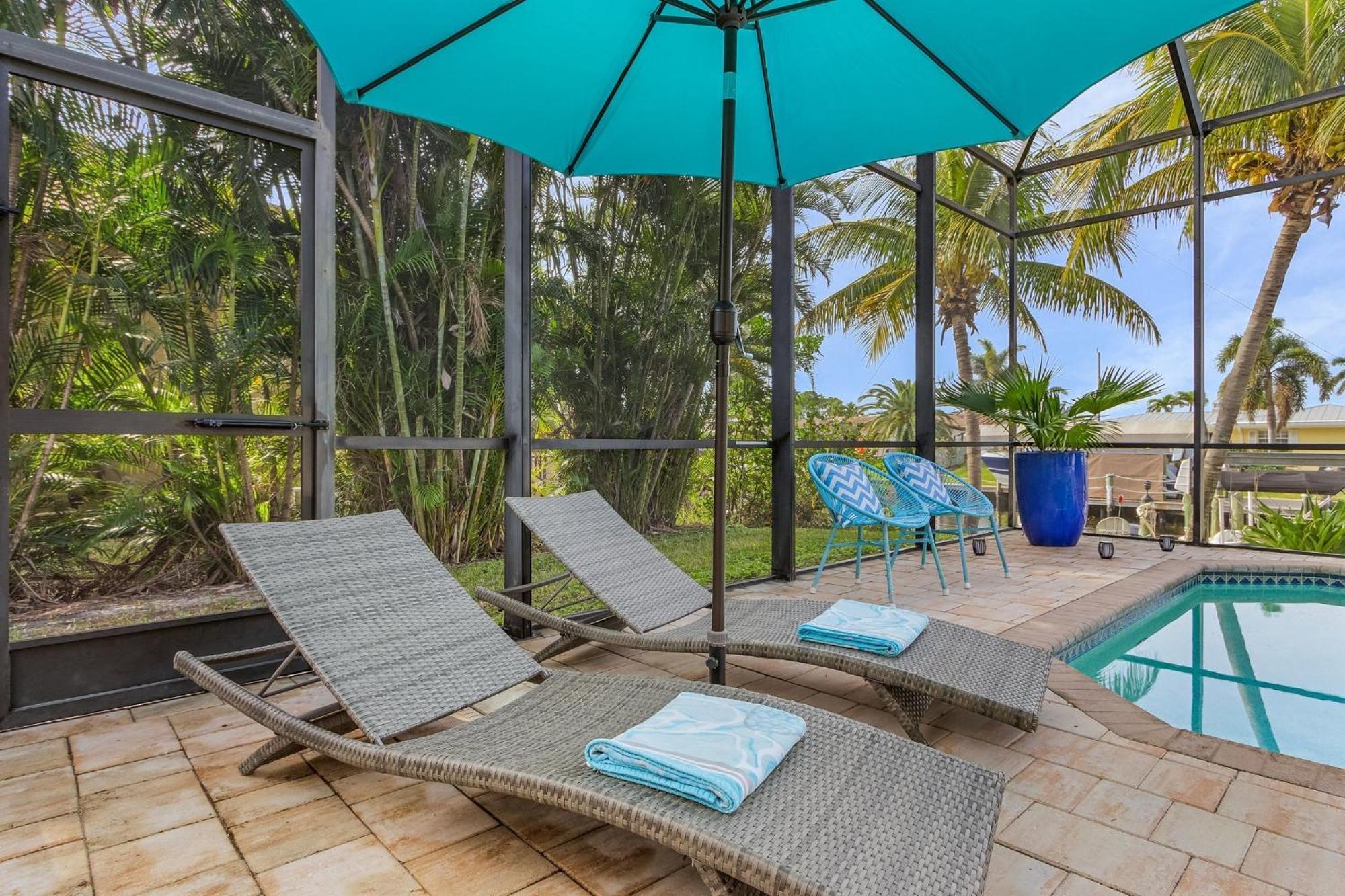 Villa Azurro, Cape Coral Exterior photo