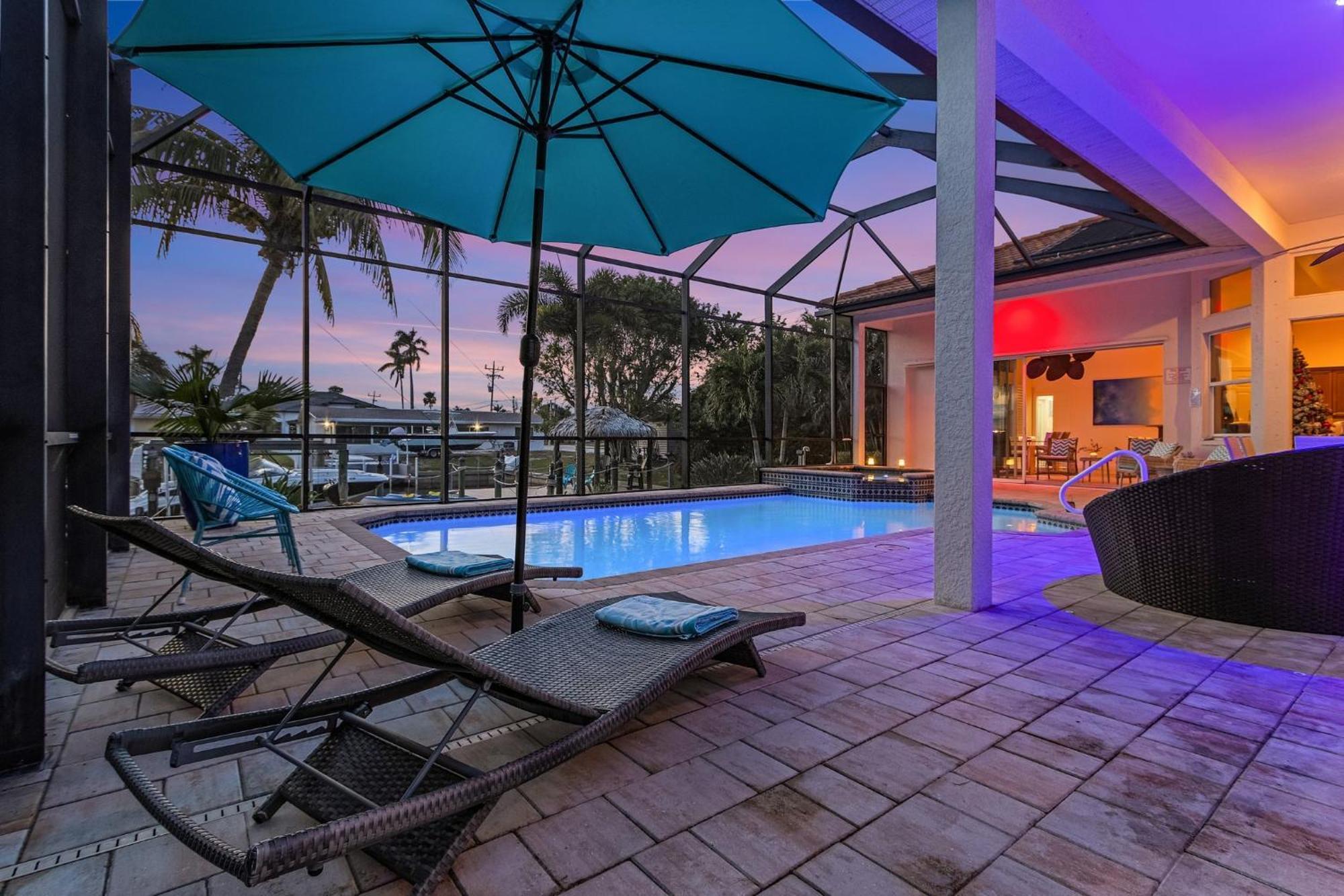 Villa Azurro, Cape Coral Exterior photo