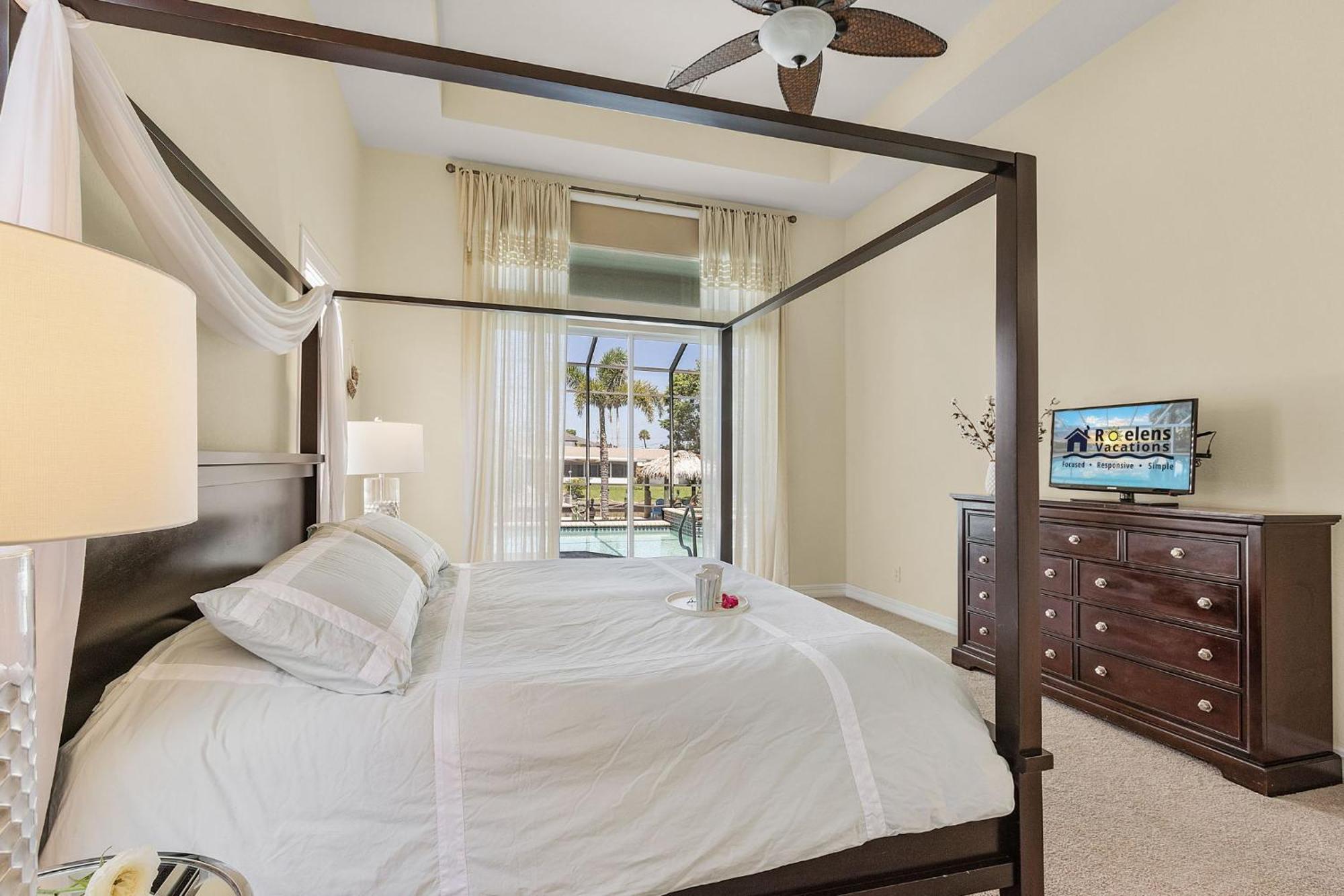 Villa Azurro, Cape Coral Exterior photo
